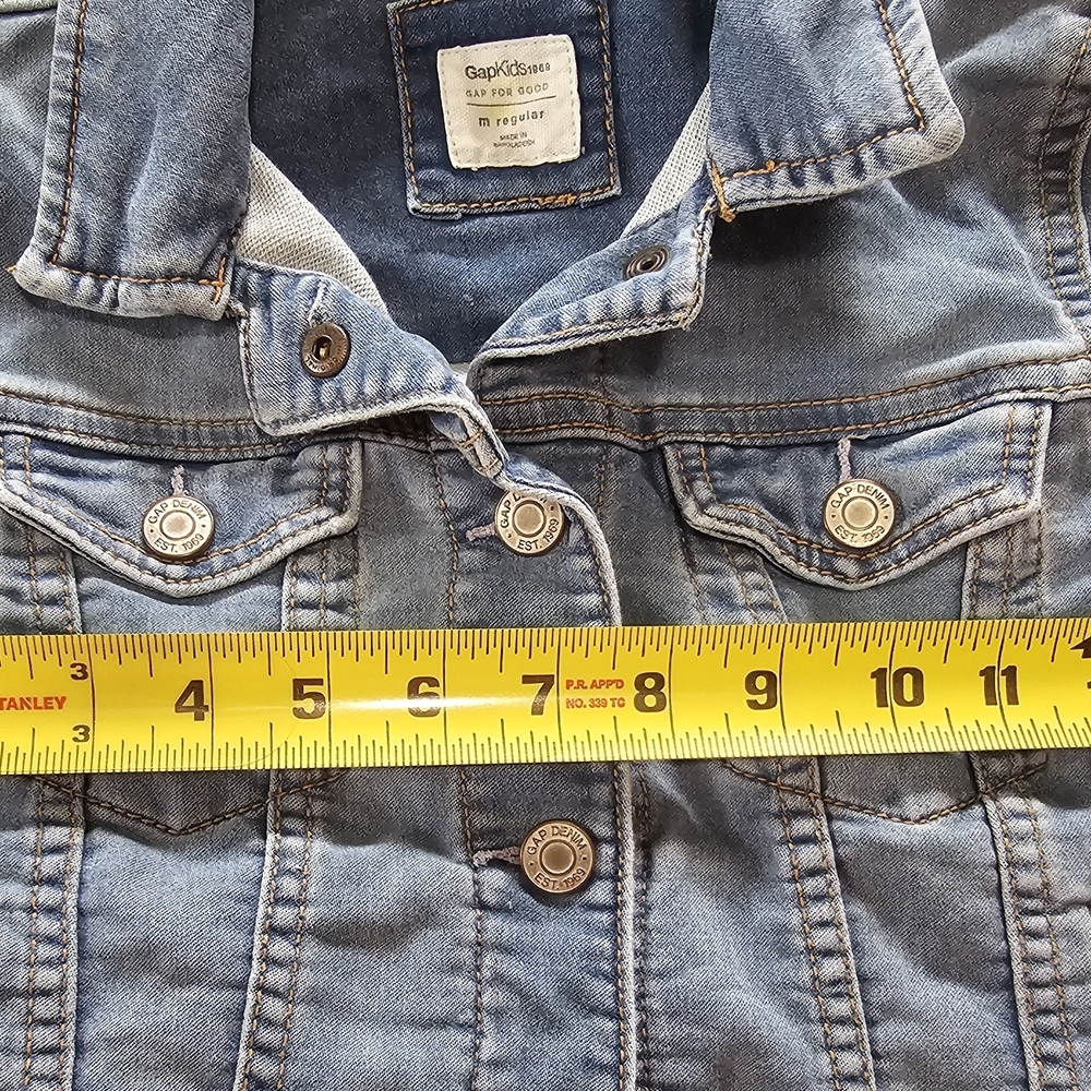 GAP Kids Medium Wash Denim Jacket in Light Blue - Picture 6 of 7